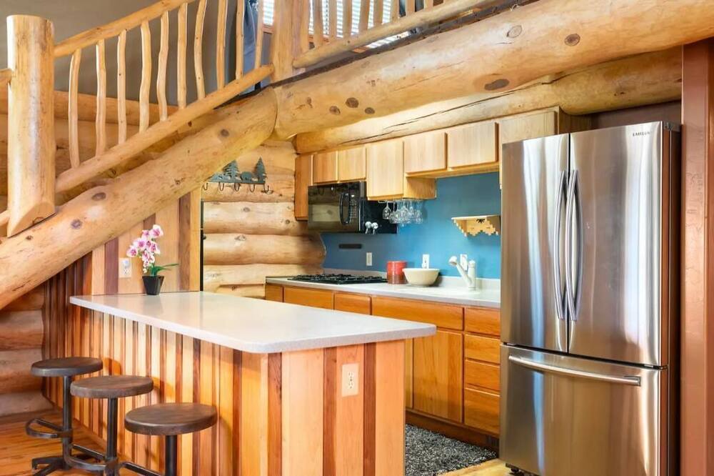 Photo of Kitchen in Mountain Club