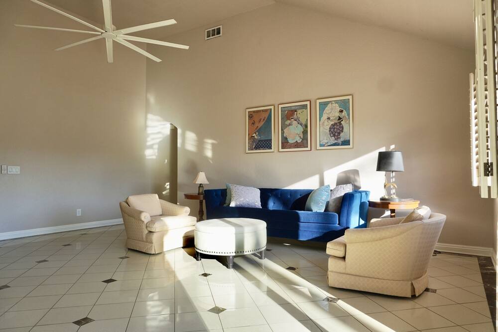 Photo of Livingroom in Alpine