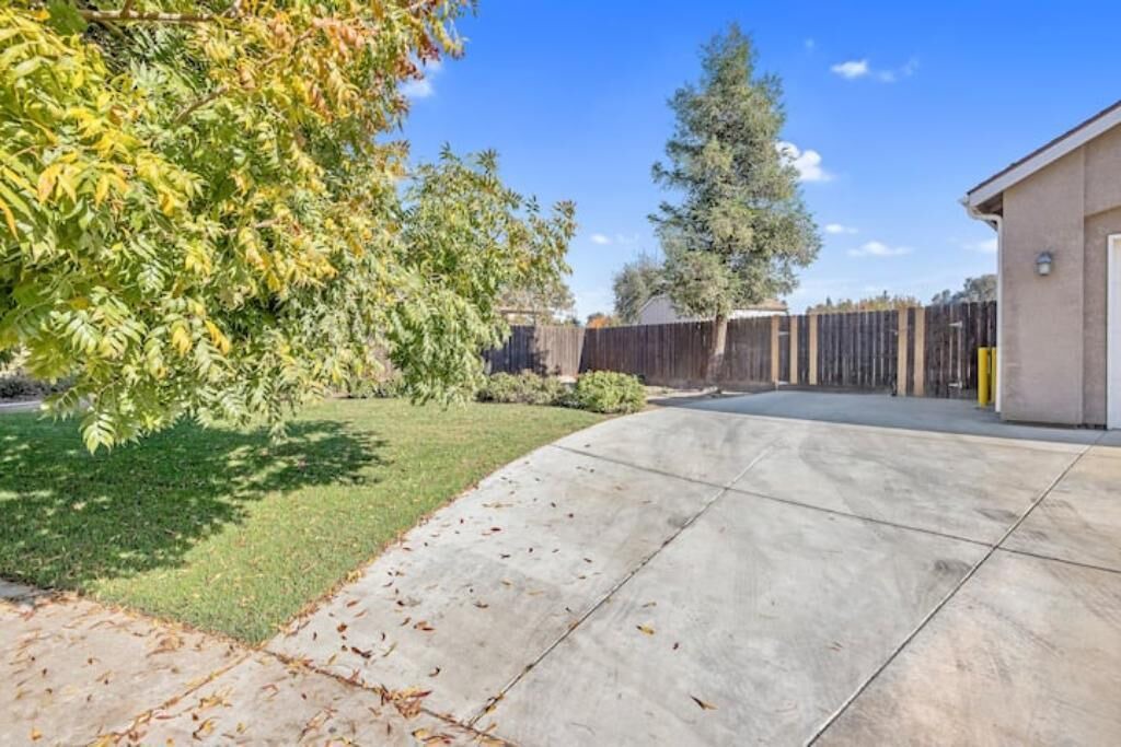 Photo of Outdoor in Visalia