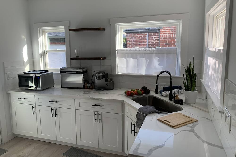 Photo of Kitchen in North Oak Park