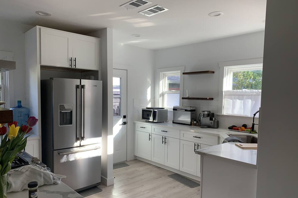 Photo of Kitchen in North Oak Park