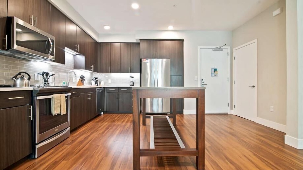 Photo of Kitchen in Shoreline West