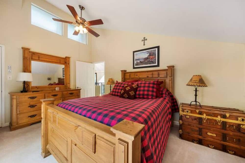 Photo of Bedroom in Croft