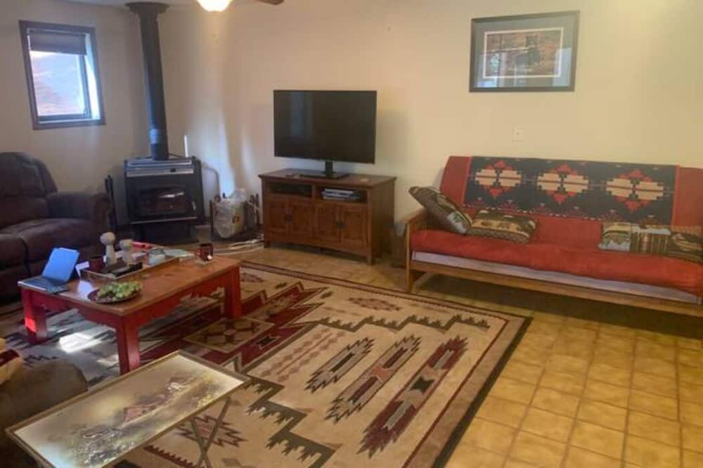 Photo of Livingroom in Croft