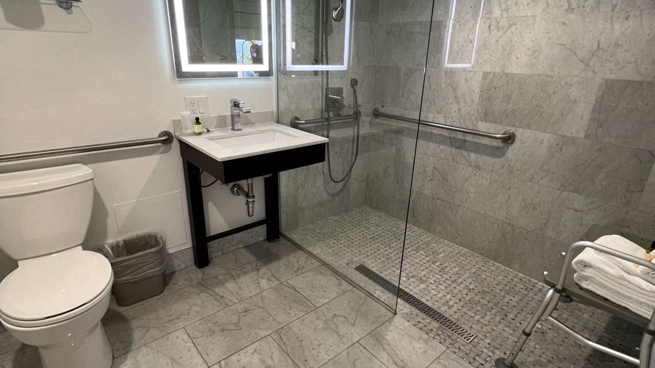 Photo of Bathroom in Laguna Beach