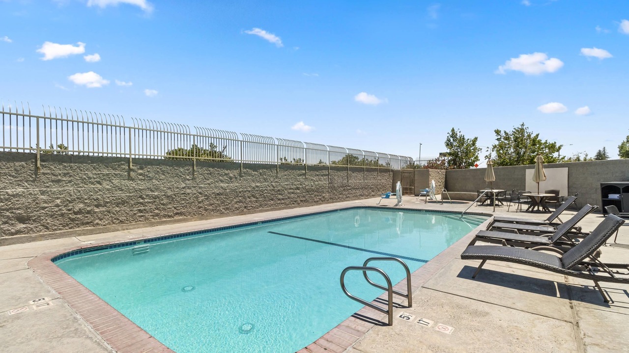 Photo of Outdoor in Lancaster