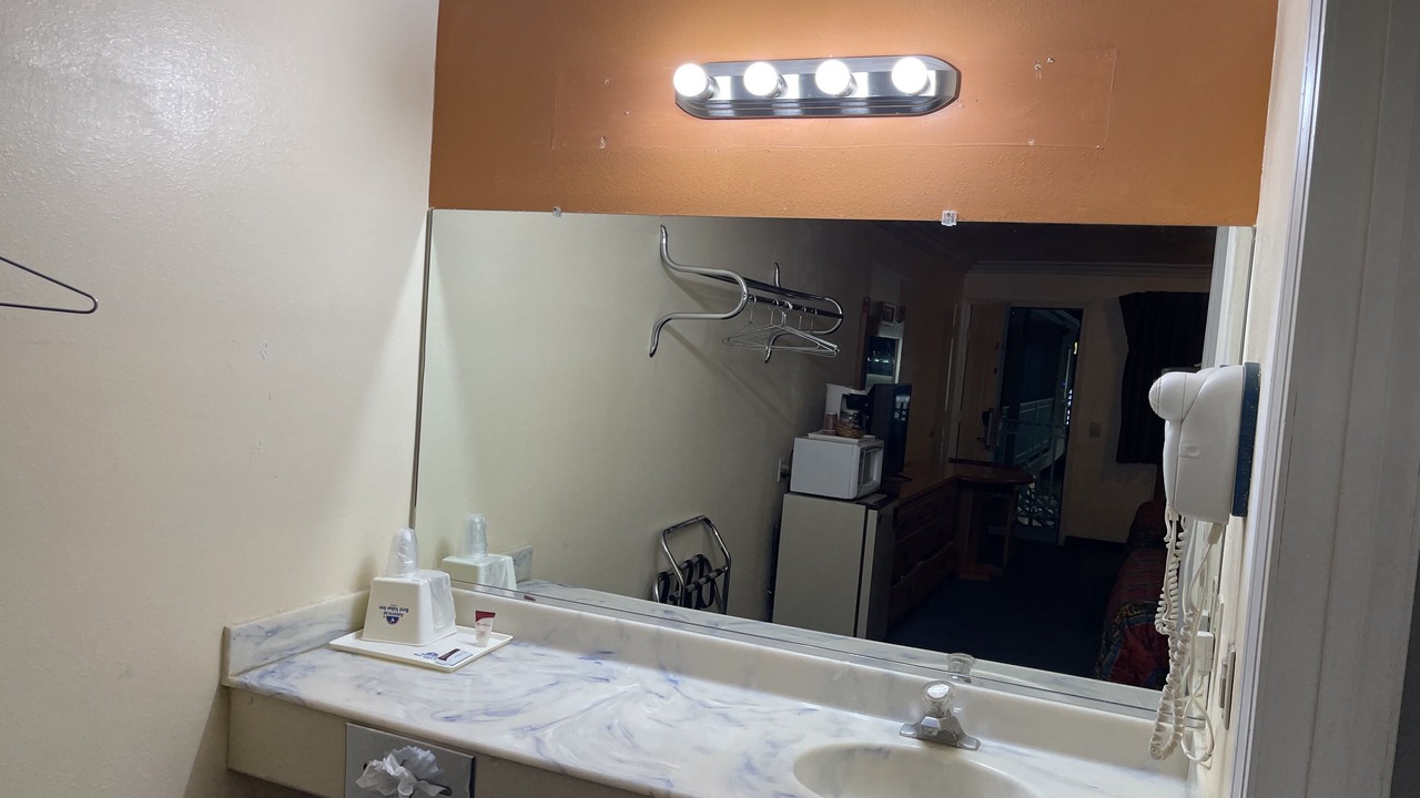 Photo of Bathroom in Mojave