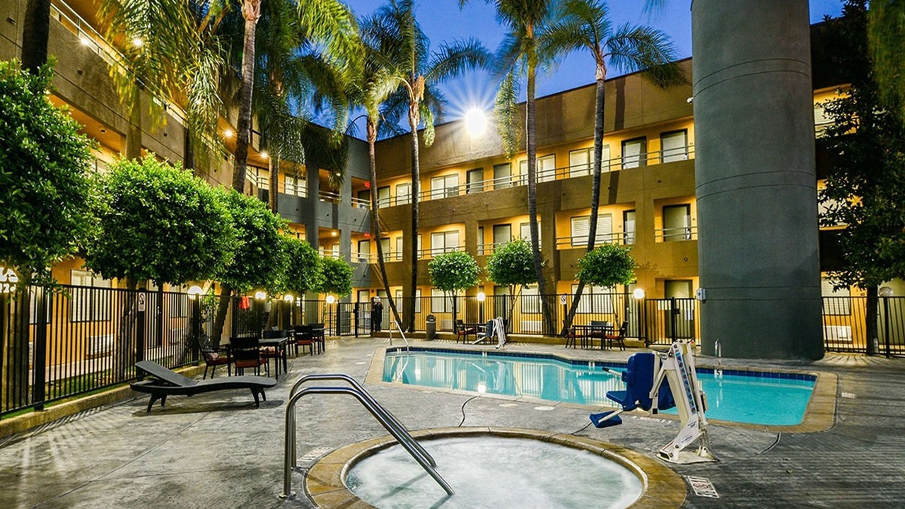 Photo of Outdoor in Commerce