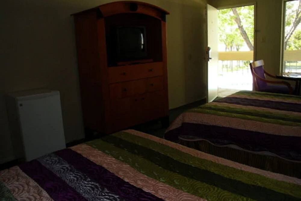 Photo of Bedroom in Reno/Tahoe Airport