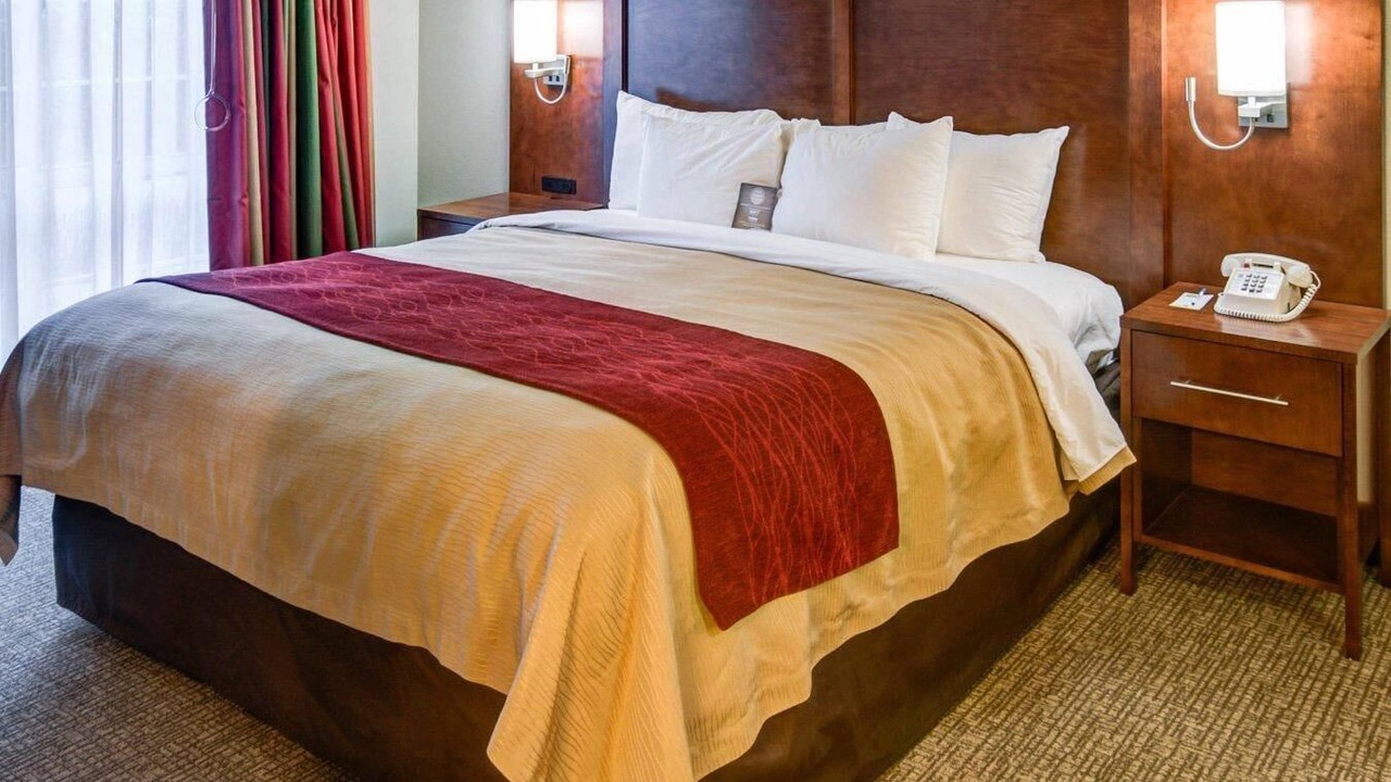 Photo of Bedroom in Redding