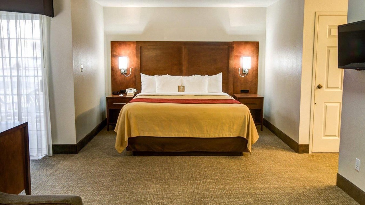 Photo of Bedroom in Redding