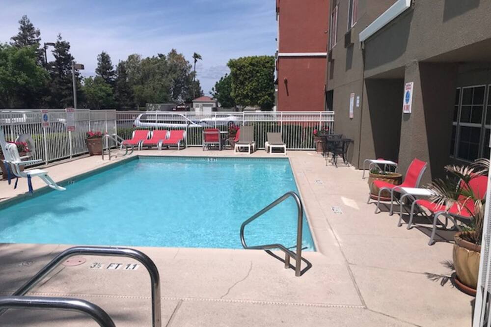 Photo of Outdoor in Tracy