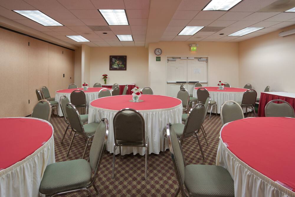 Photo of Others in Tracy