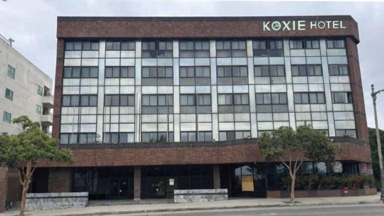 Photo of Outdoor in Wilshire