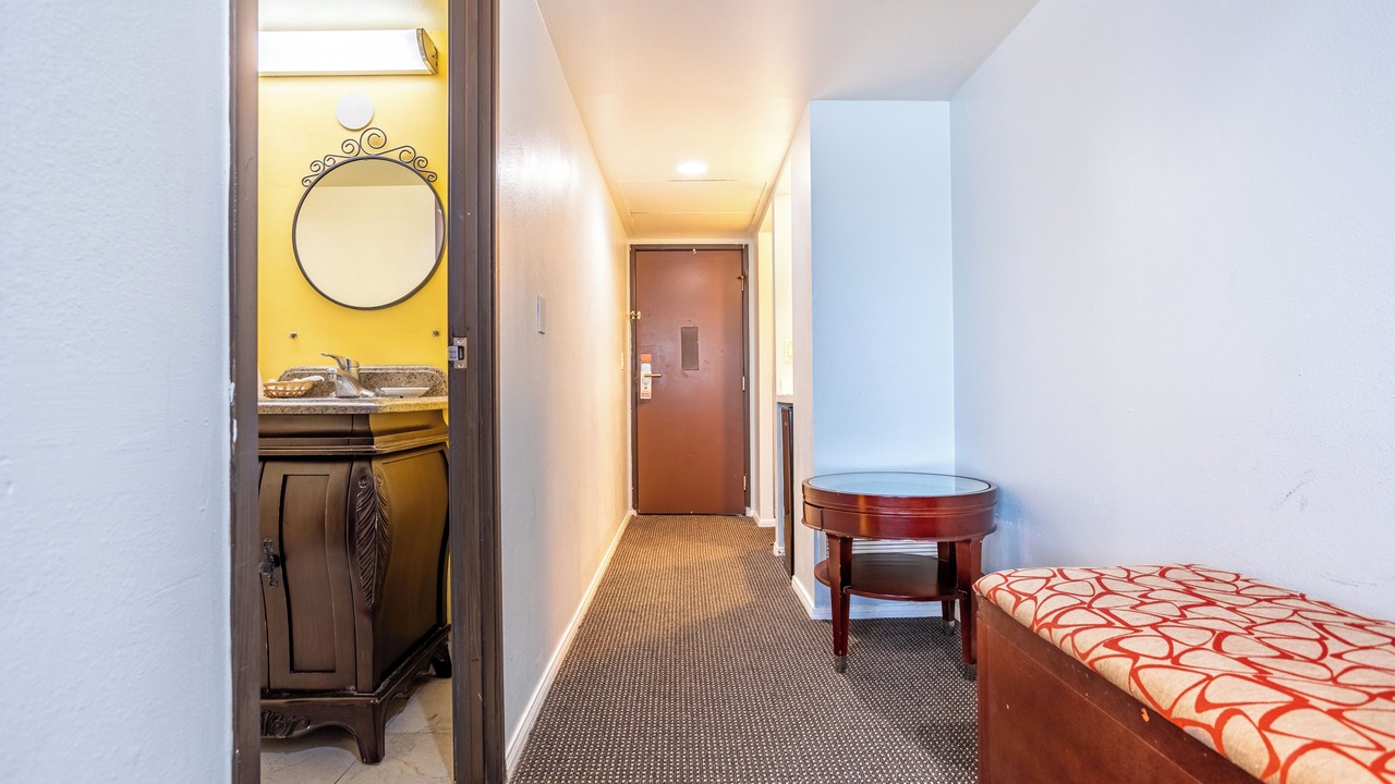 Photo of Bedroom in Wilshire