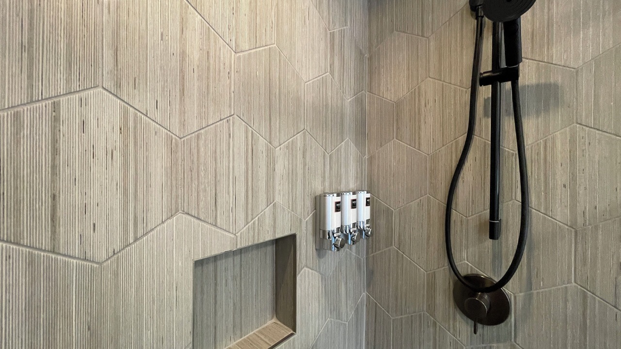 Photo of Bathroom in Wilshire