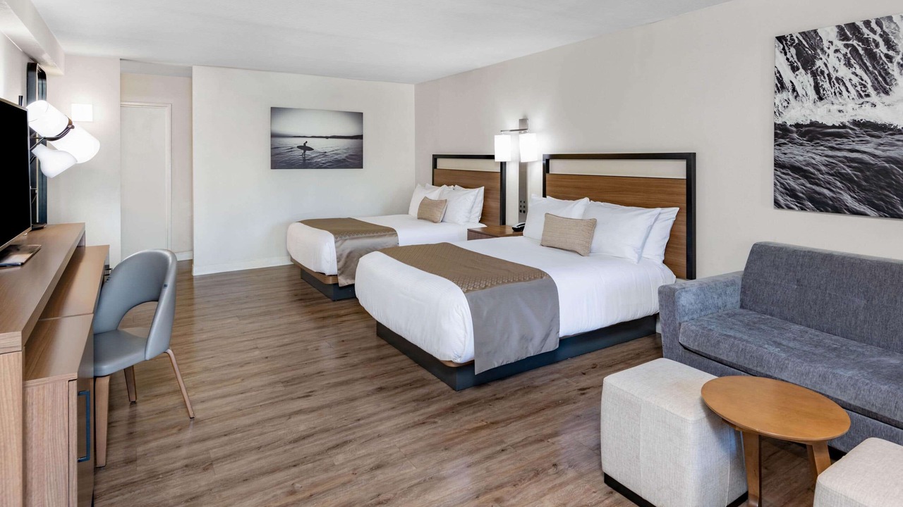 Photo of Bedroom in Midway-Pacific Highway