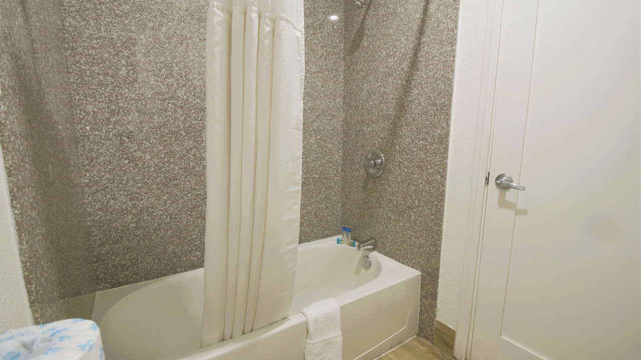Photo of Bedroom in Corona