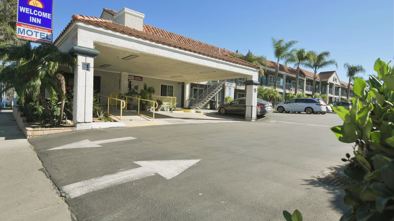 Photo of Outdoor in Corona