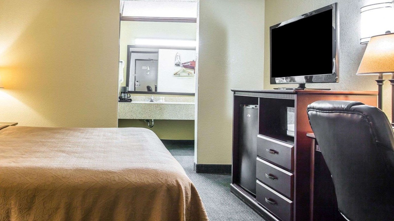 Photo of Bedroom in Shelltown
