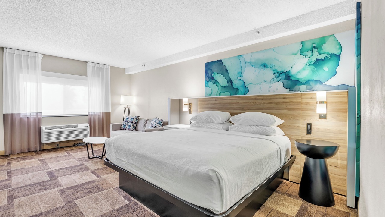 Photo of Bedroom in Newark
