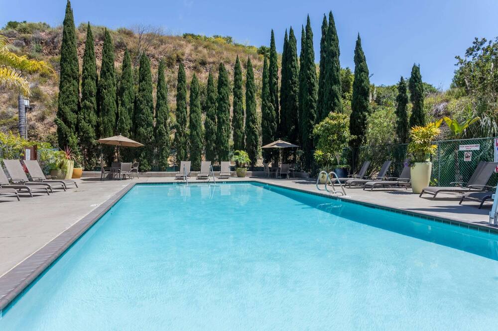 Photo of Outdoor in Mission Valley West