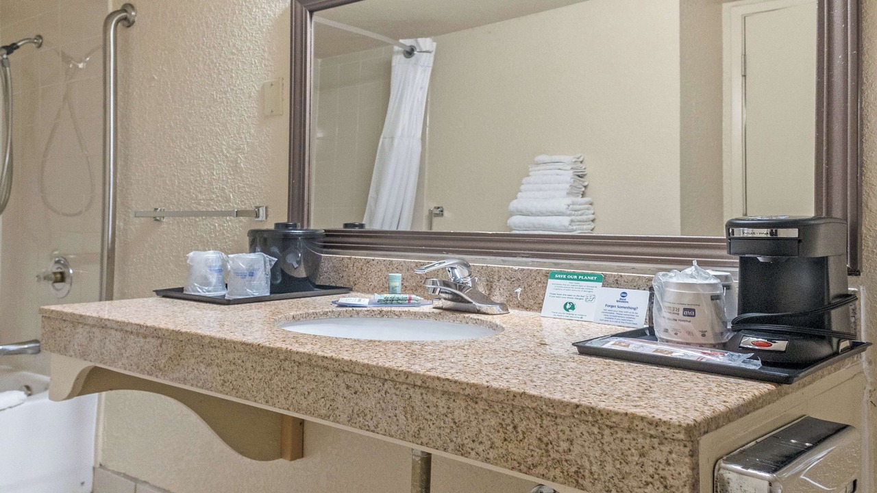 Photo of Bathroom in Folsom Road
