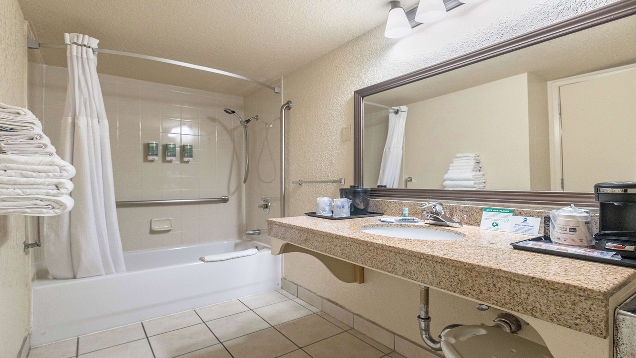 Photo of Bathroom in Folsom Road