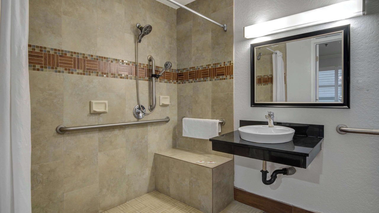 Photo of Bathroom in Ontario