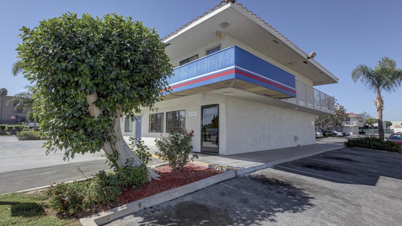 Photo of Outdoor in Corona