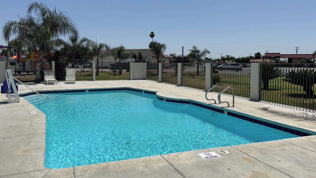 Photo of Outdoor in Delano
