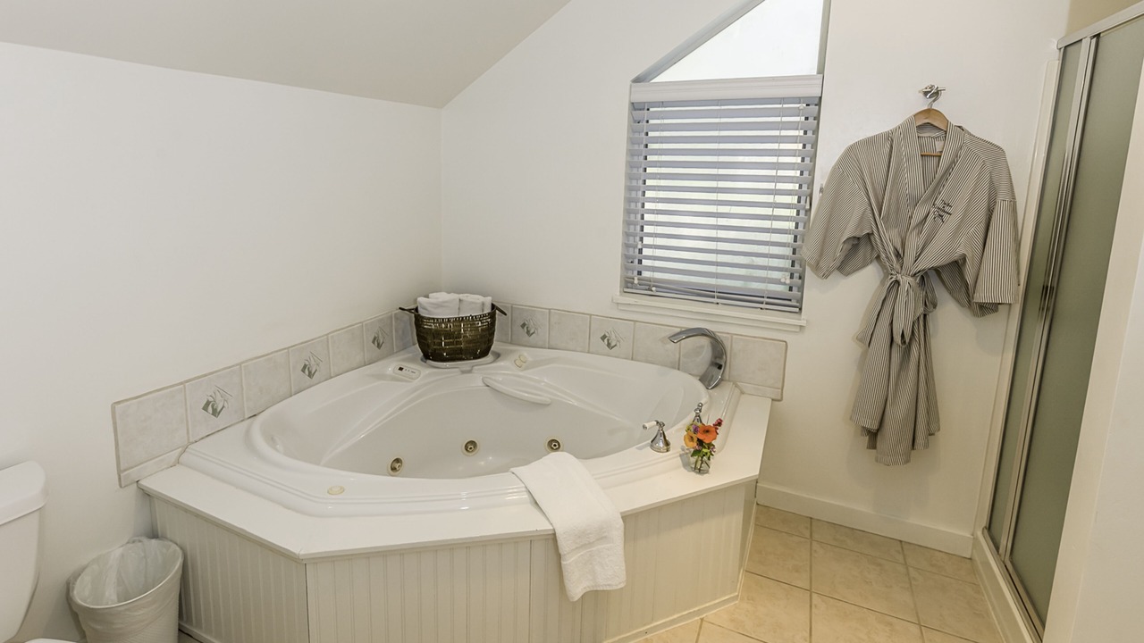 Photo of Bathroom in Little River