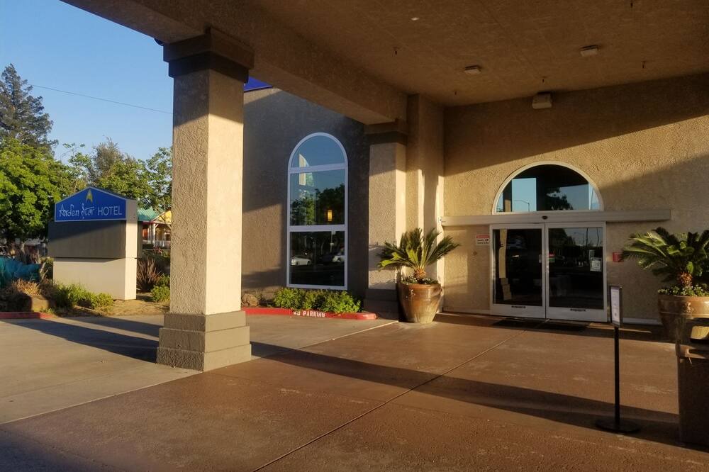 Photo of Outdoor in Arden-Arcade