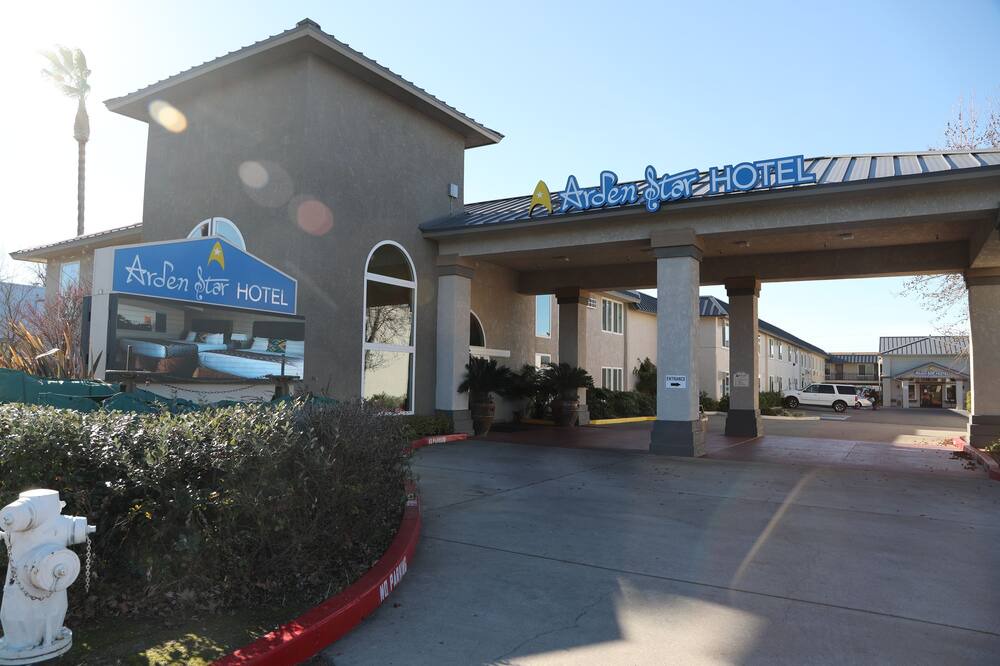 Photo of Outdoor in Arden-Arcade