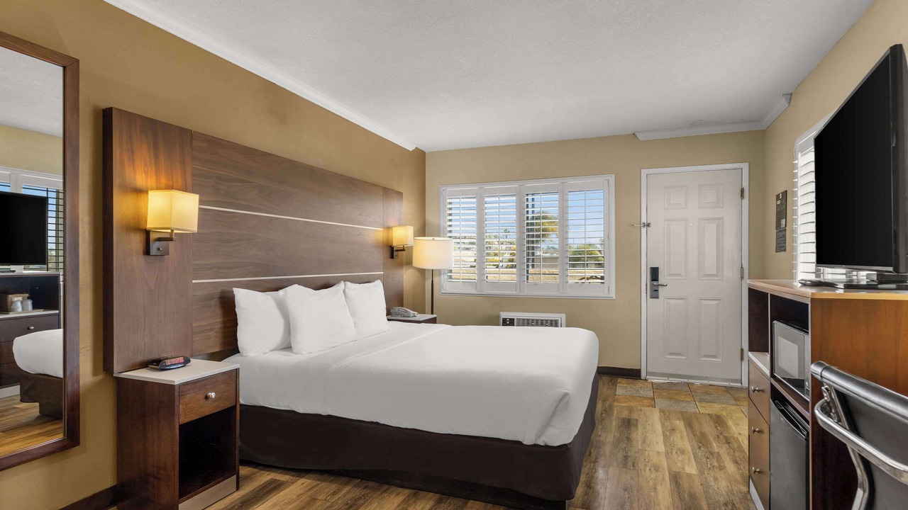 Photo of Bedroom in Roseville - Fleet Ridge