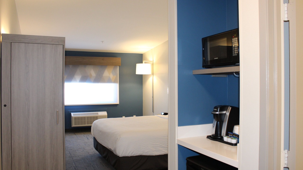 Photo of Bedroom in Pumpkin Center
