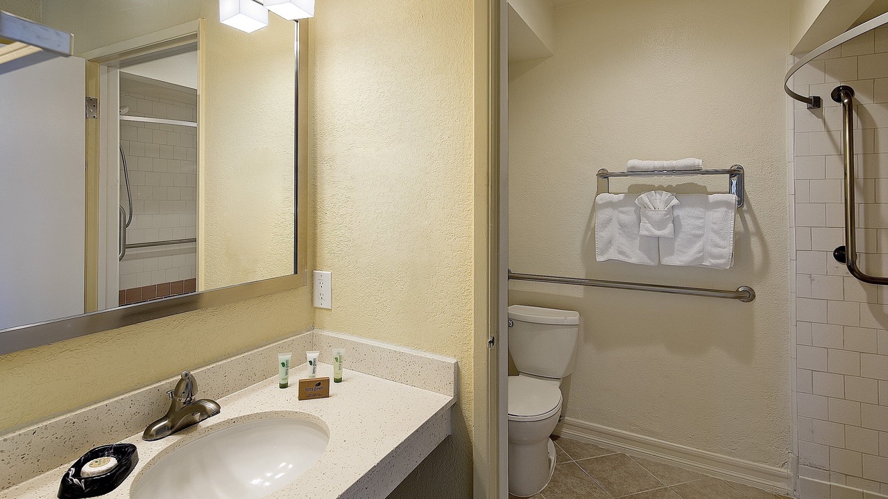 Photo of Bedroom in Harbor