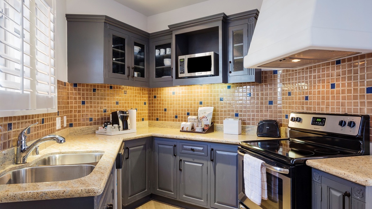 Photo of Kitchen in The Movie Colony