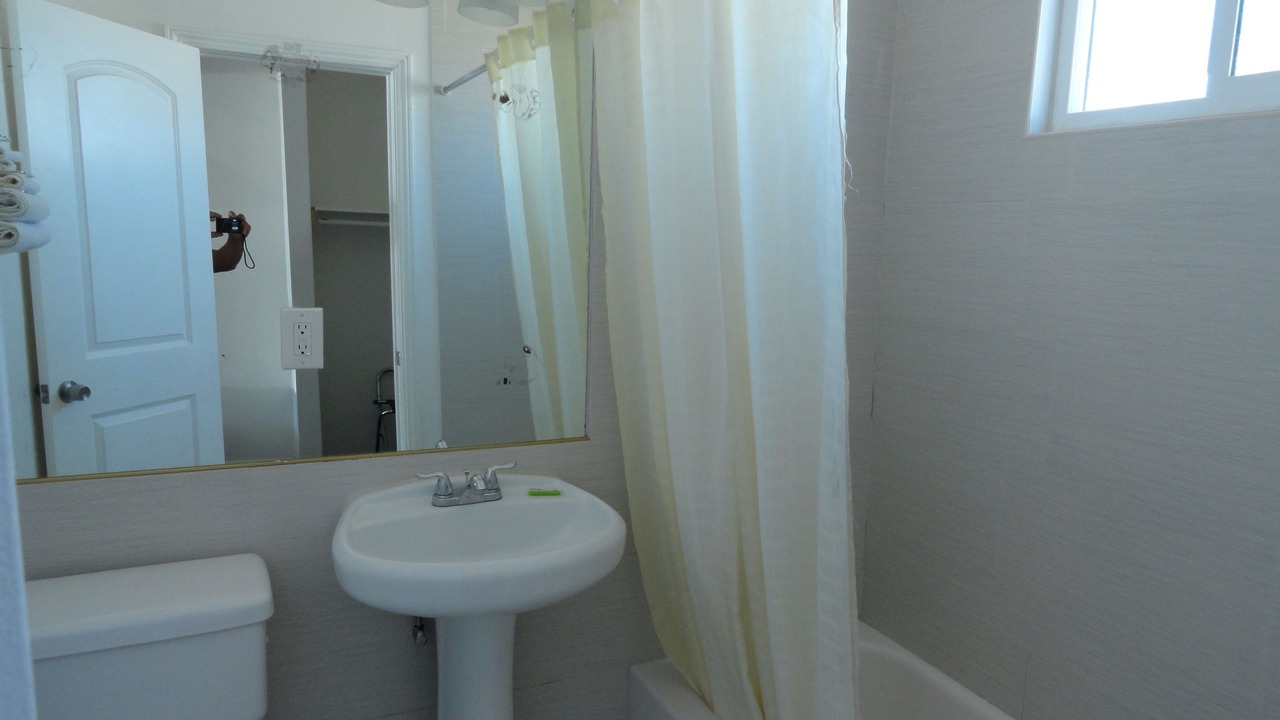 Photo of Bathroom in North Hills East