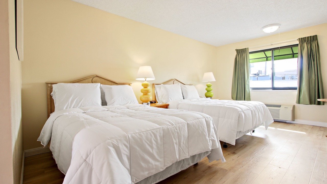 Photo of Bedroom in Wilshire