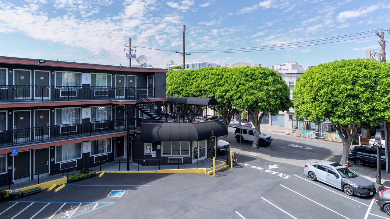 Photo of Outdoor in Hayes Valley
