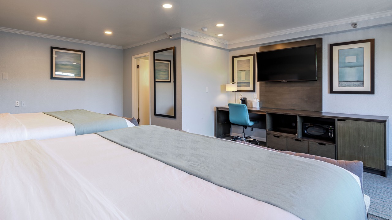Photo of Bedroom in Hayes Valley