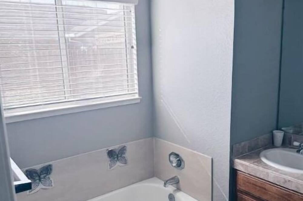 Photo of Bathroom in Turlock