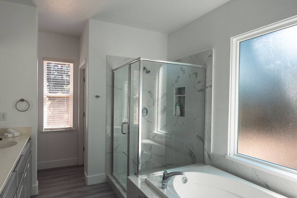 Photo of Bathroom in Riverbank