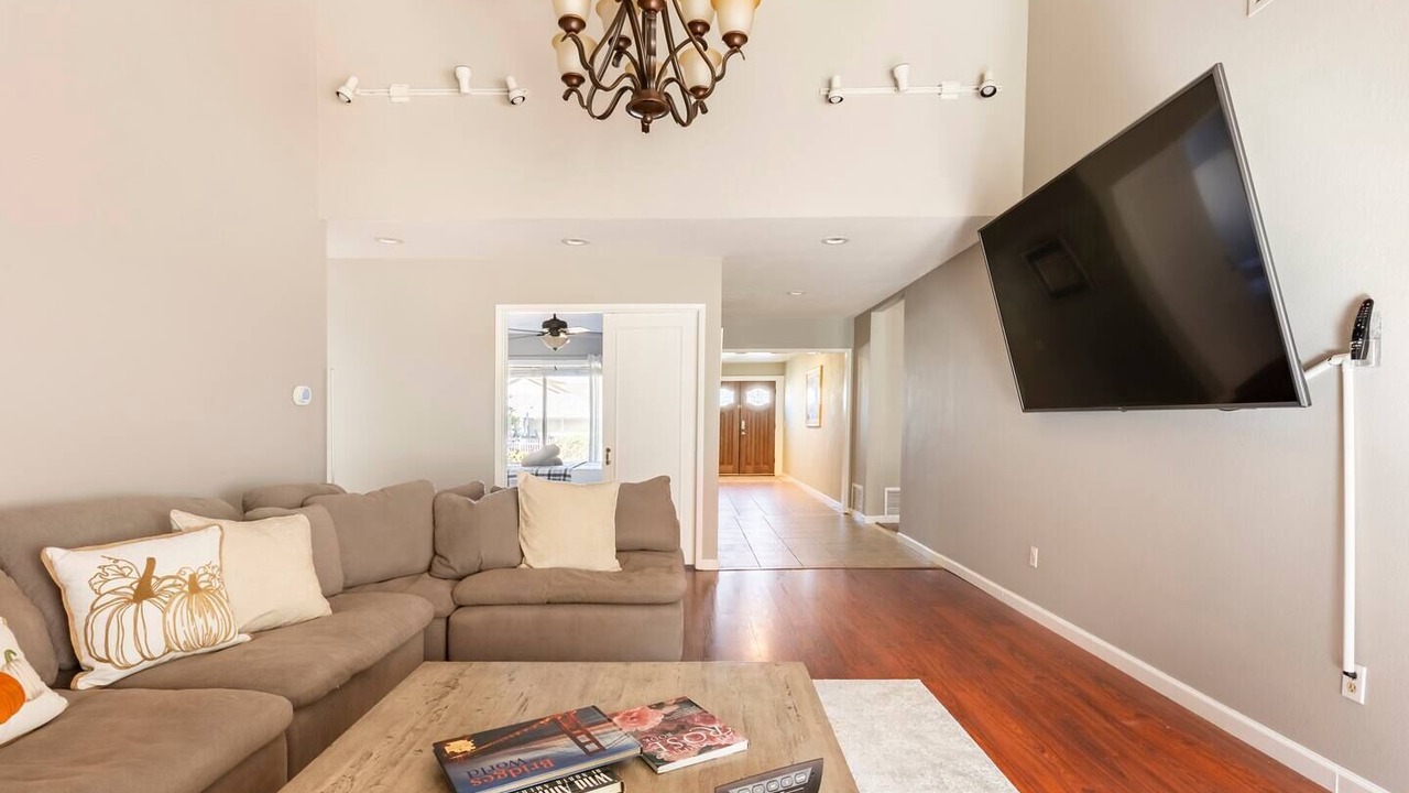Photo of Livingroom in Rancho Bernardo