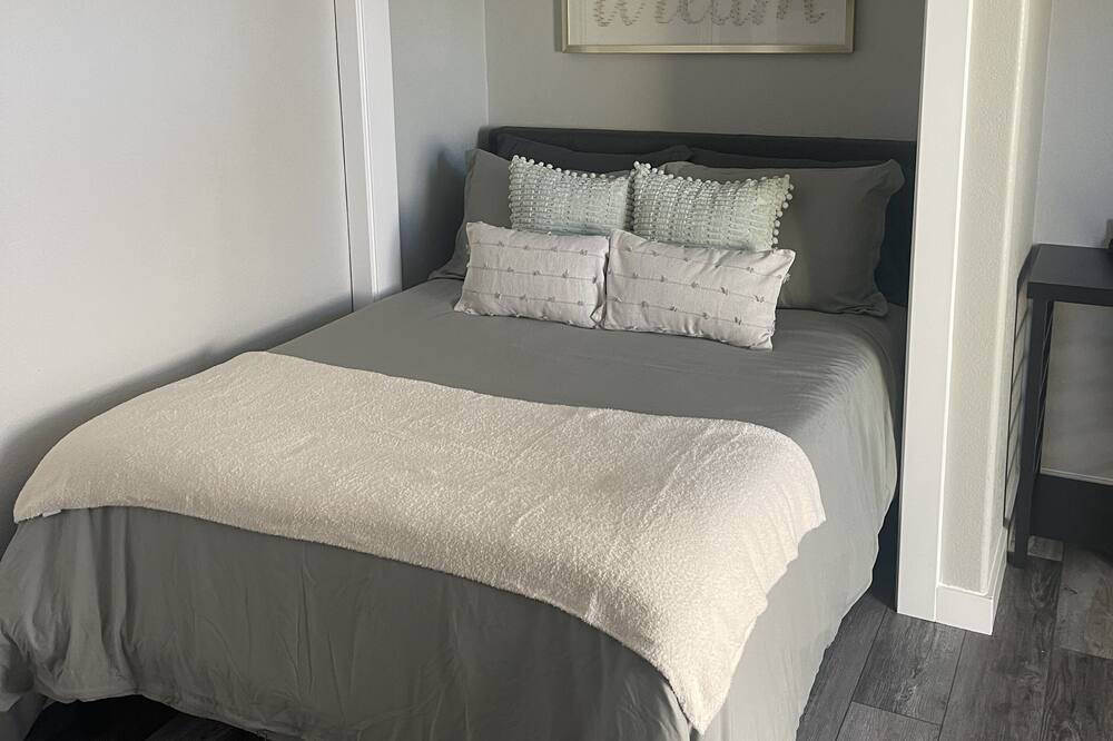 Photo of Bedroom in Chico