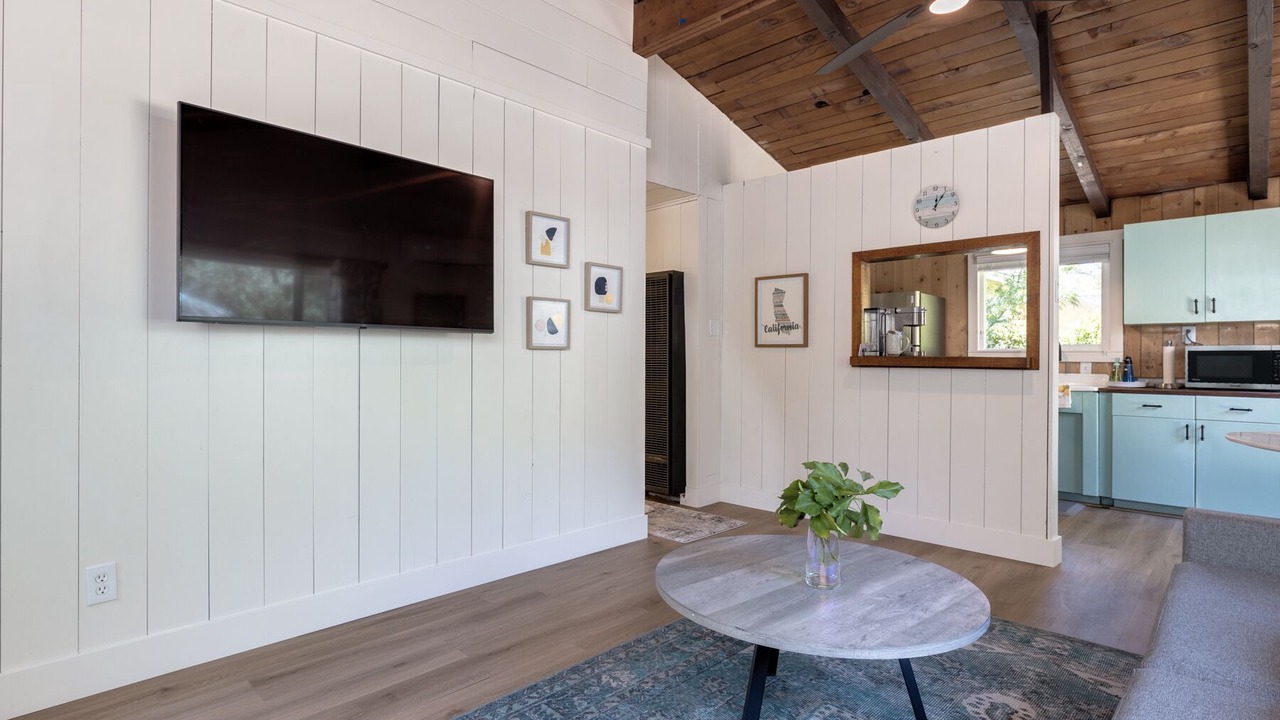 Photo of Livingroom in Chico