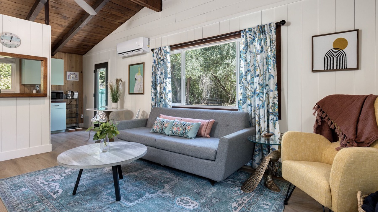 Photo of Livingroom in Chico