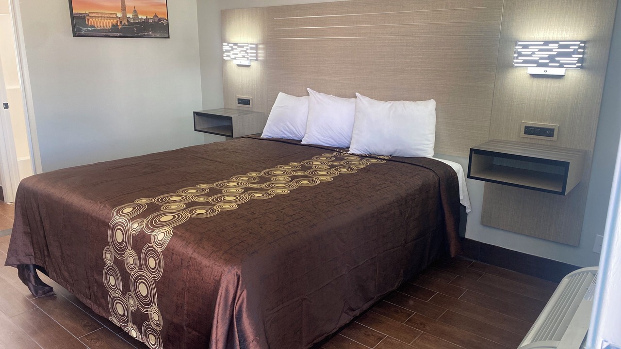 Photo of Bedroom in Ontario