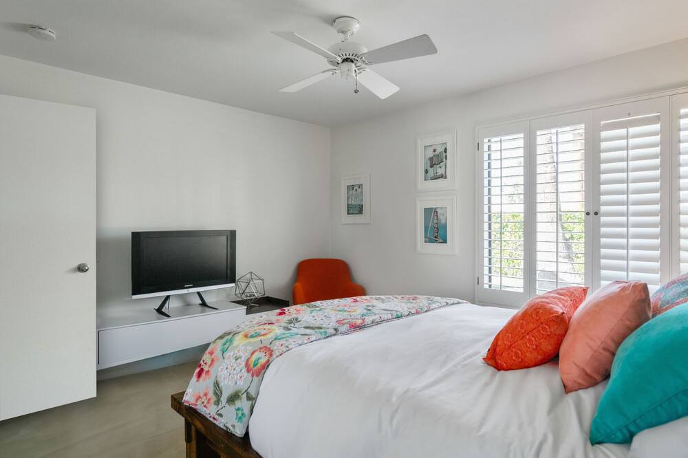Photo of Bedroom in Araby